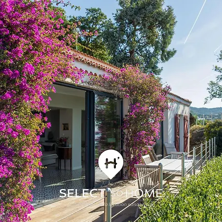 Selectsohome - Vue Avec Piscine Pour 8 Personnes - Nuages * Le Lavandou