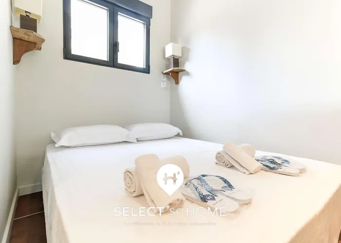 Selectsohome - Vue Piscine Infinie - Nuages Villa *